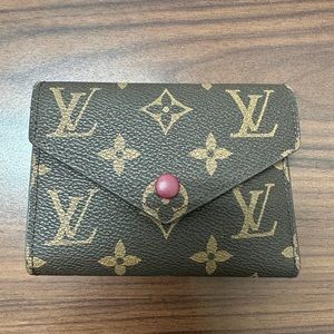 Rosalie Wallet
